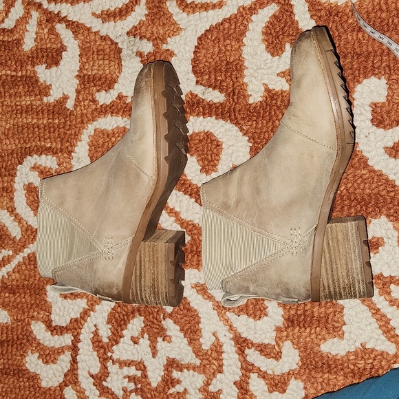 Sorel Women's Cate Chelsea Bootie — Waterproof Leather Rain Boot size 8.5 - Picture 2 of 11